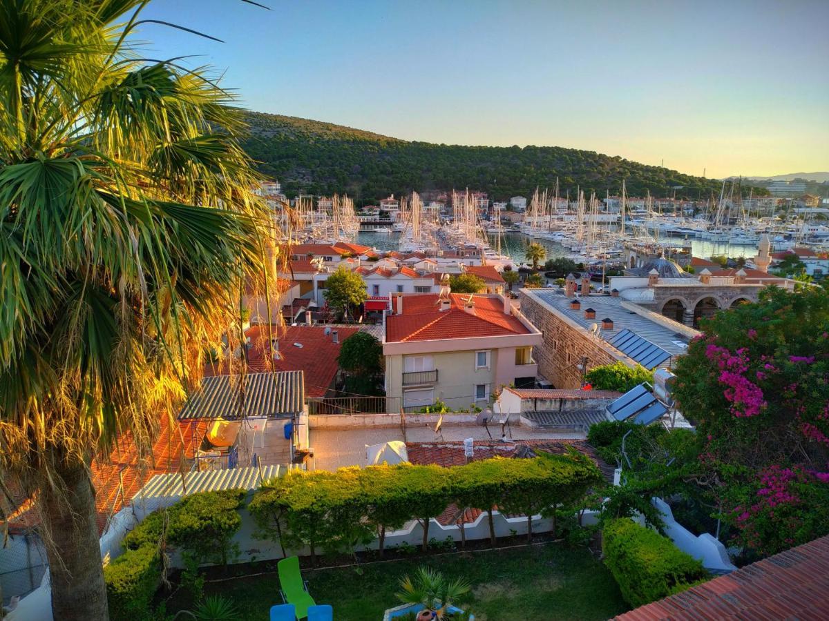 Yalcin Hotel Cesme Exterior photo