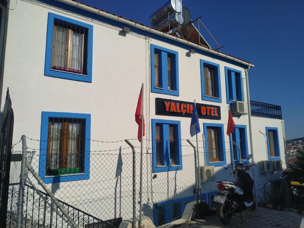 Yalcin Hotel Cesme Exterior photo